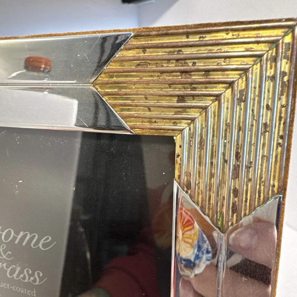 VTG Brass & Chrome 5x7